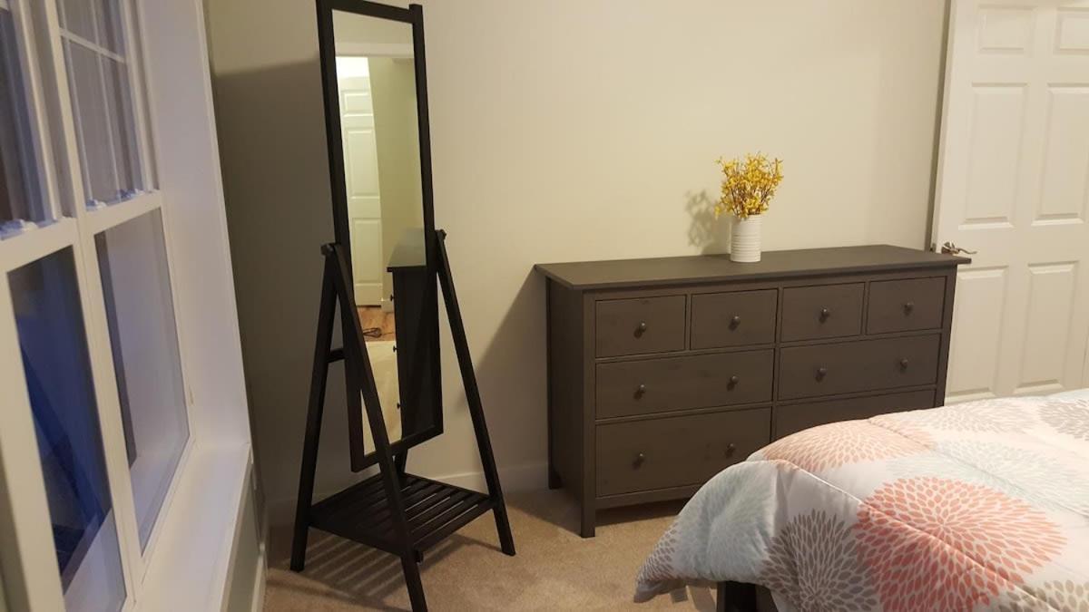 Modern And Pristine Condo -By The Gt Commons Traverse City Bagian luar foto
